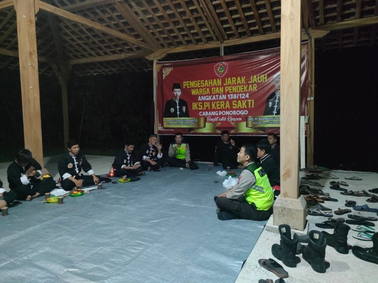 Kapolsek Sampung Sambang & Silaturahmi dengan Pengurus IKS PI Kera Sakti Ranting Sampung