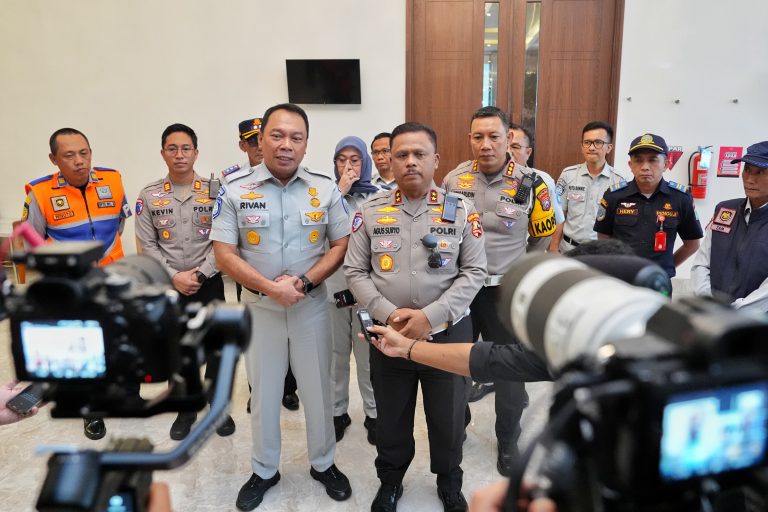Kakorlantas Polri Tinjau Kesiapan Operasi Ketupat 2025 di Kota Wisata Batu