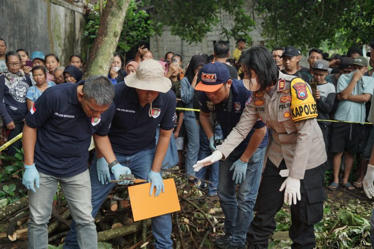 Polres Jember Berhasil Amankan Terduga Pembuang Bayi Dua Jam Setelah Ditemukan Jasad Terkubur di Pekarangan