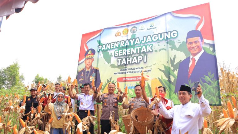 Panen Raya Jagung Polres Ponorogo : Dukung Ketahanan Pangan, Sejahterakan Petani