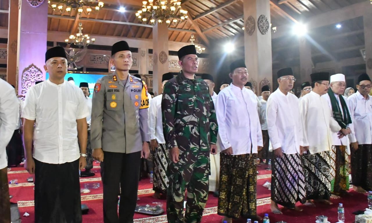 Dandim Ponorogo Hadiri Pengajian Akbar Peringatan Nuzulul Qur’an