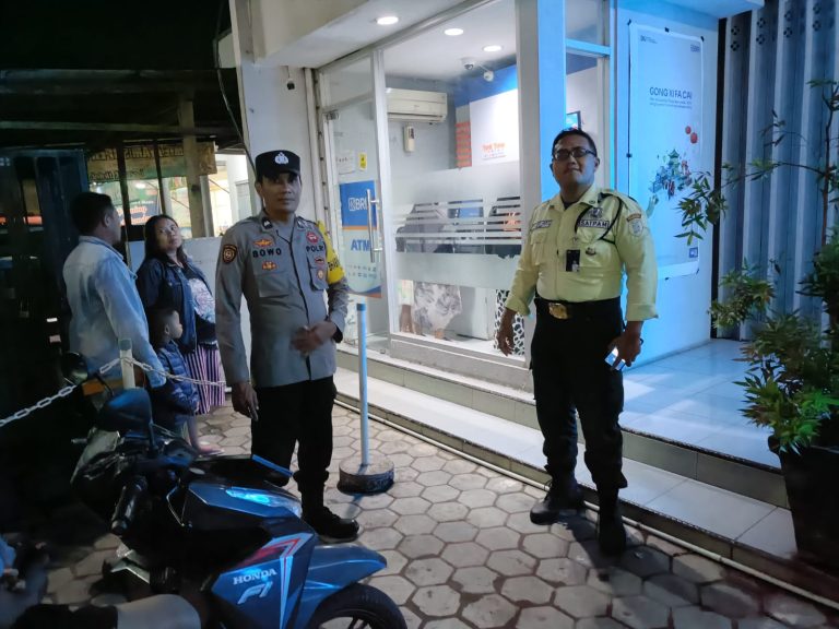 PATROLI PRESISI HARKAMTIBMAS POLSEK SOMOROTO: WUJUDKAN SITUASI AMAN DAN KONDUSIF