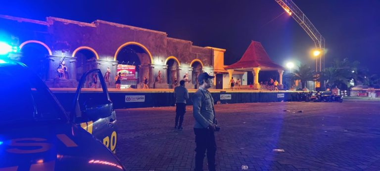 Polsek Ponorogo Gelar Patroli Sahur, Antisipasi Gangguan Kamtibmas dan Sound Horeg