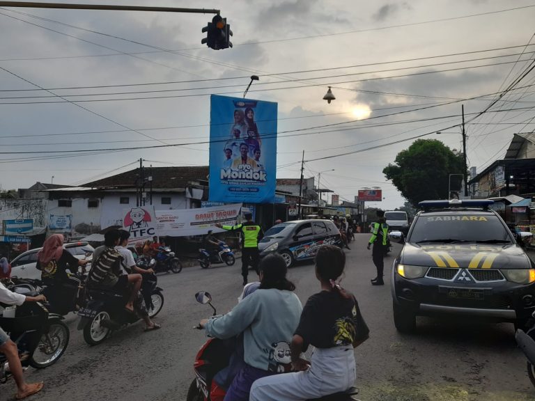 Cegah Balap Liar, Polsek Pulung Intensifkan Patroli Menjelang Buka Puasa