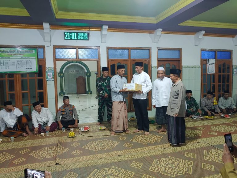 Safari Ramadhan, Polsek Sumoroto & Forpimka Kauman Pererat Silaturahmi di Sukosari