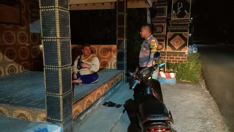 Antisipasi Sound Horeg dan Perang Sarung Polsek Badegan Gencarkan Patroli Sahur