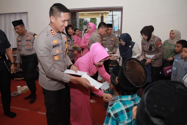 Ramadhan Berkah, Polres Jember Gelar Buka Puasa Bersama Anak Yatim