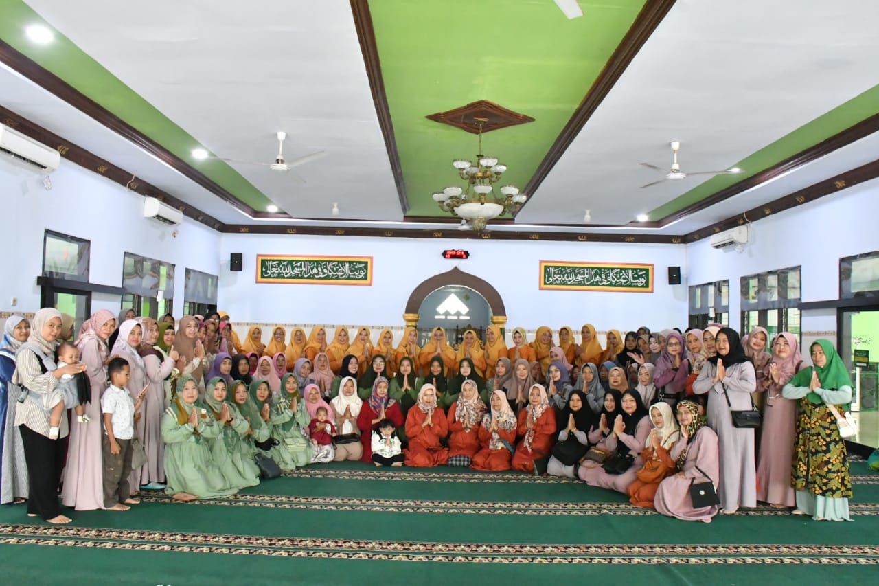 Pengajian Rutin, Upaya Persit Kodim Ponorogo Tingkatkan Iman dan Takwa