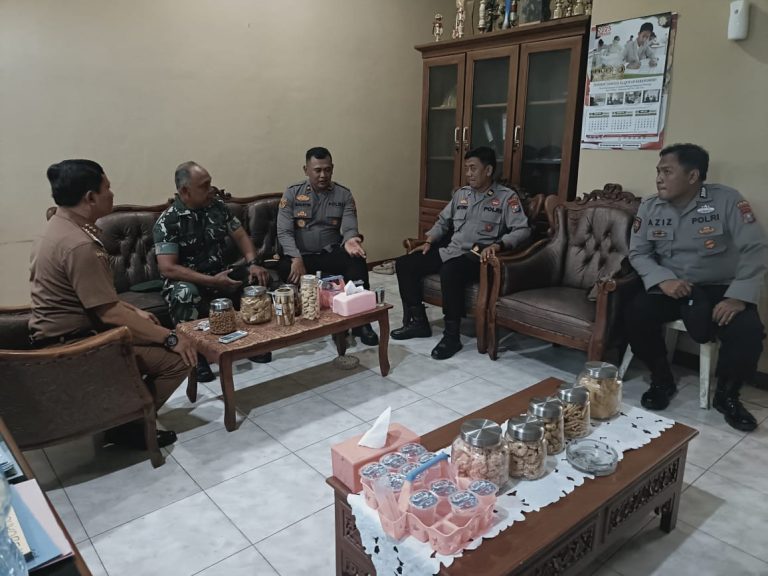 Polsek Sukorejo Pererat Hubungan Dengan Warga Lewat Program Nusantara Cooling System