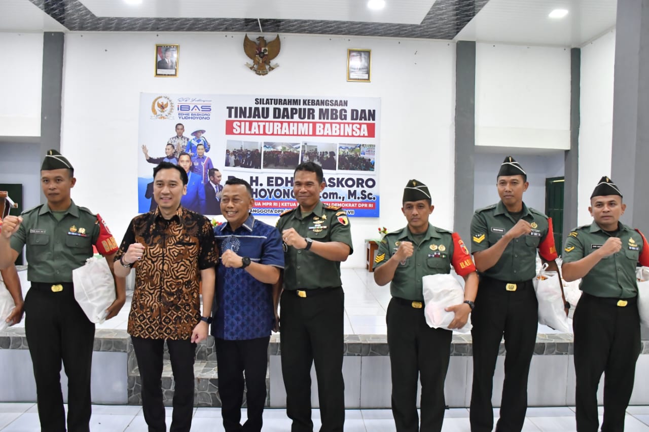 Berkunjung ke Kodim Ponorogo, Dandim Ponorogo Sambut Kedatangan Anggota DPR RI
