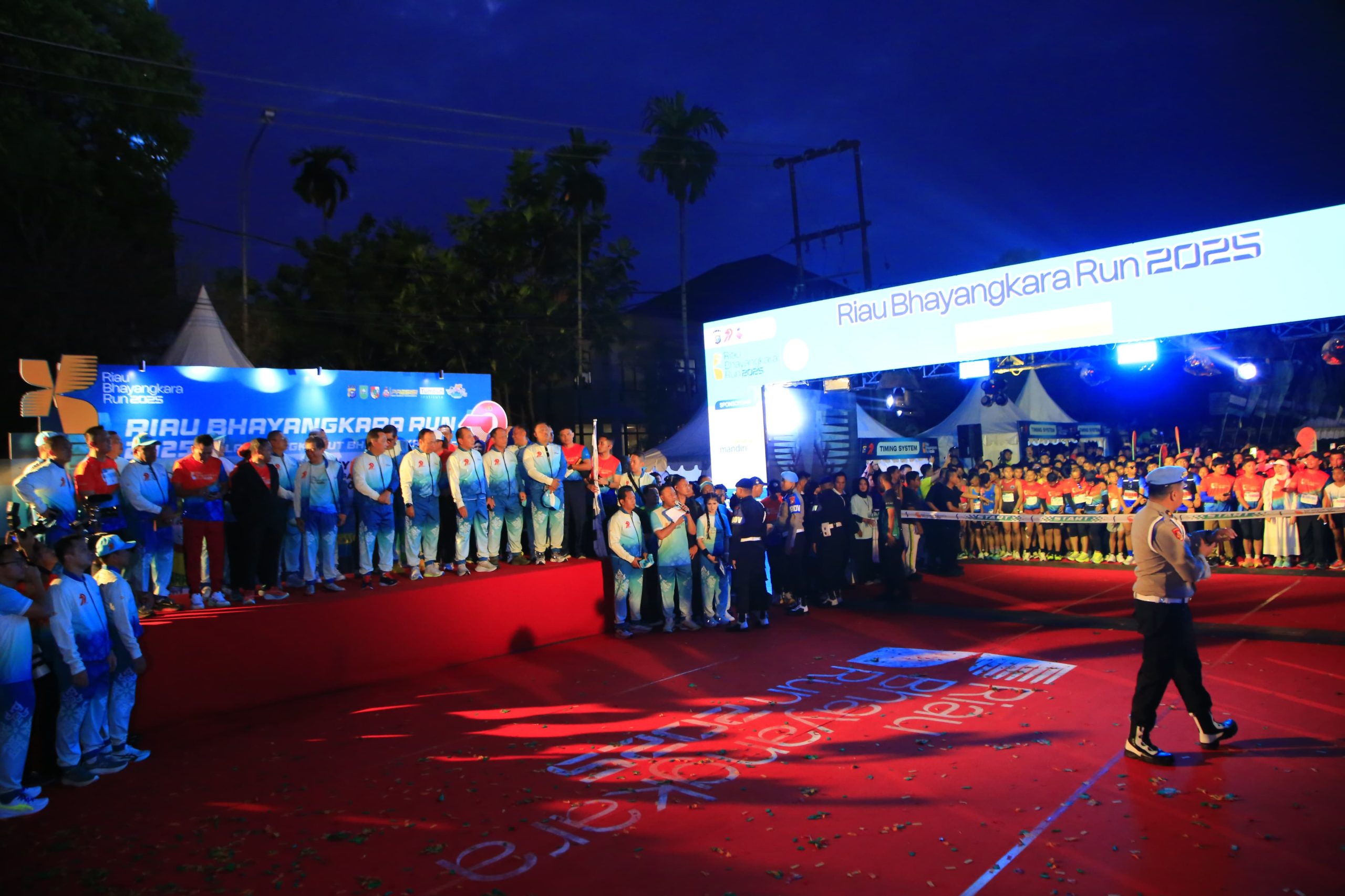 Kapolri Flag Off Riau Bhayangkara Run 2025
