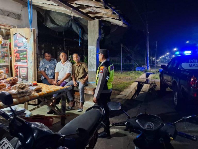 Polsek Jambon Laksanakan Patroli Blue Light, Ciptakan Malam Aman dan Kondusif