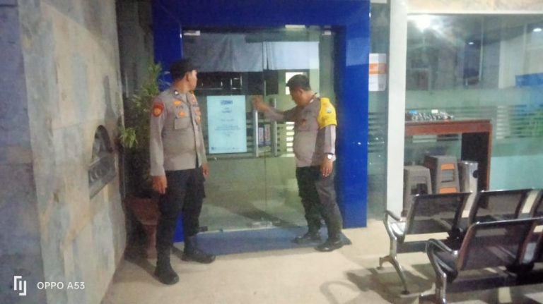 Polsek Sambit Gelar Patroli Harkamtibmas KRYD untuk Wujudkan Situasi Aman dan Kondusif di Wilayahnya