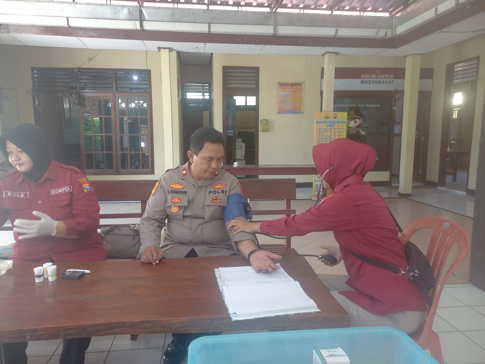 Polsek Somoroto Polres Ponorogo Prioritaskan Kesehatan Anggota Melalui Cek Kesehatan Rutin.