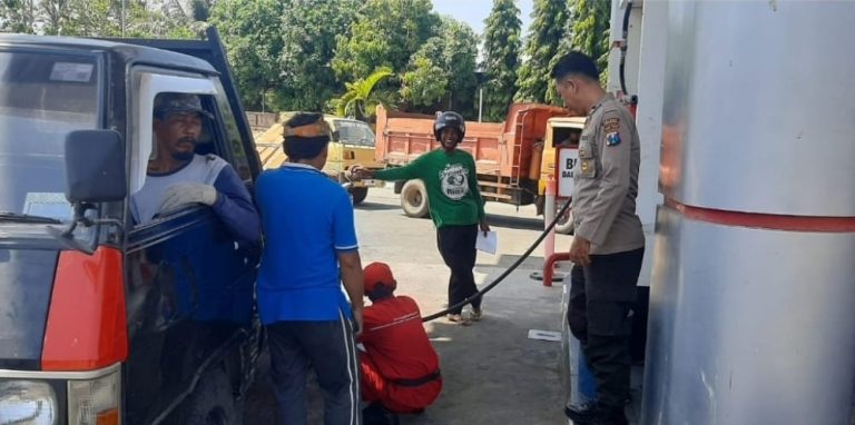 POLSEK JETIS LAKSANAKAN PATROLI PRESISI KEWILAYAHAN WUJUDKAN SITUASI AMAN DAN KONDUSIF
