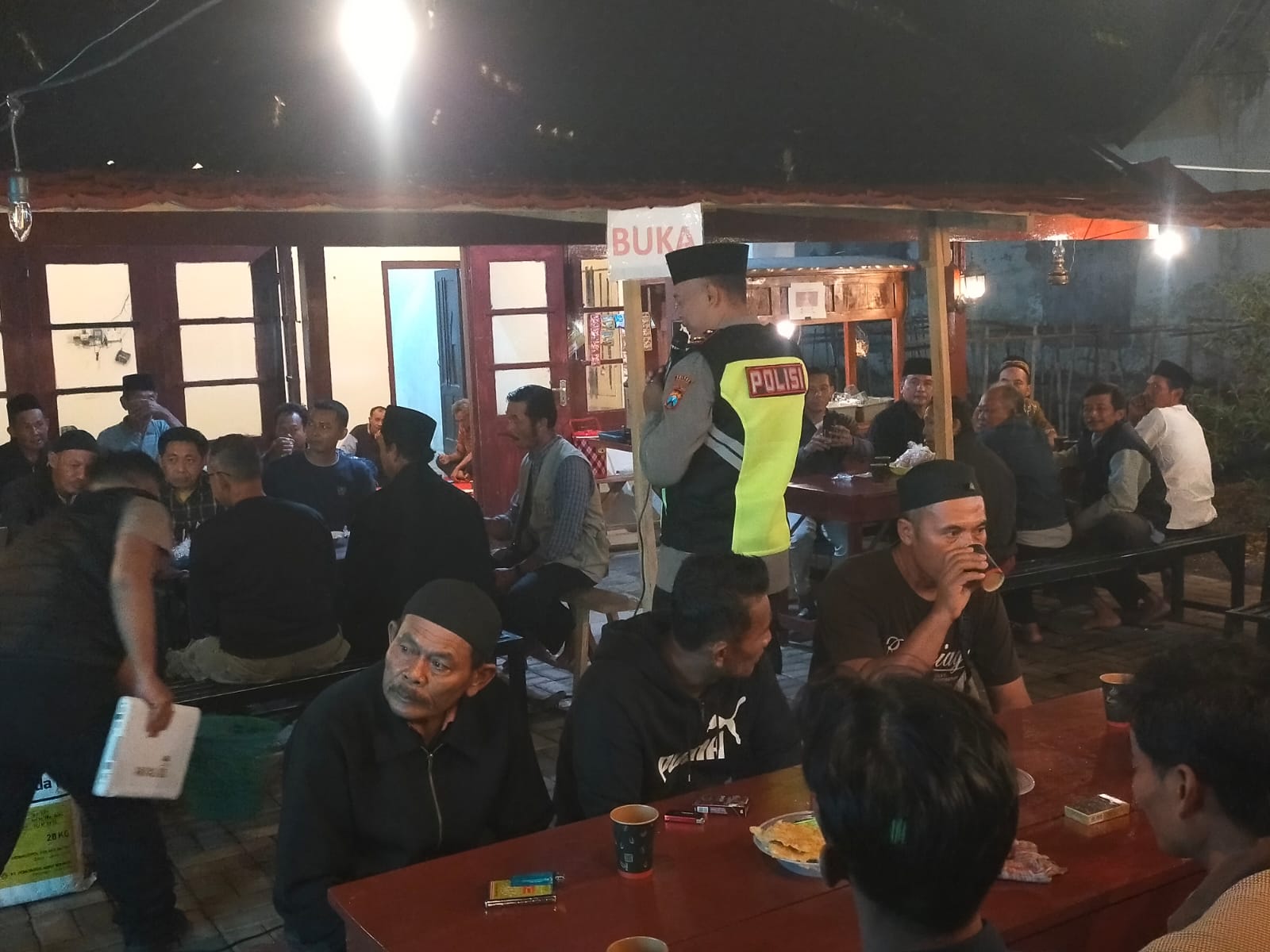 Sukseskan Swasembada Pangan Polsek Sukorejo Ngopi Bareng Gapoktan