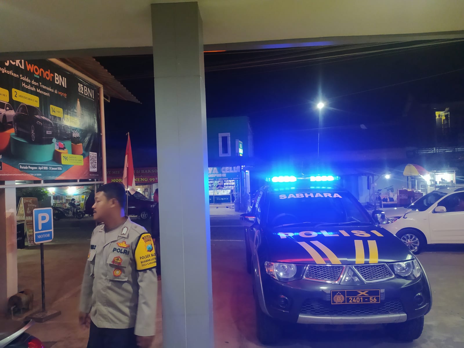 POLSEK BALONG GELAR PATROLI PRESISI BLUE LIGHT WUJUDKAN SITUASI KONDUSIF DI WILKUMNYA
