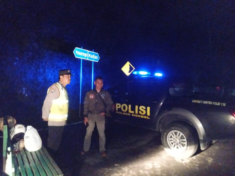 Polsek Babadan Gelar Patroli Blue Light, Wujudkan Situasi Kamtibmas yang Kondusif di Wilayah Hukum Babadan
