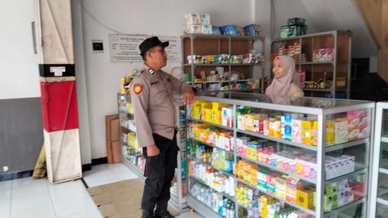 POLSEK PUDAK GELAR PATROLI PRESISI HARKAMTIBMAS CIPTAKAN SITUASI AMAN DAN KONDUSIF