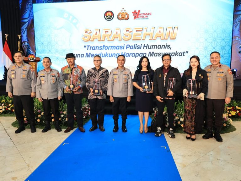Sarasehan Hari Jadi ke-74 Humas Polri, Nanan Soekarna: Polisi Humanis Berlandaskan Kejujuran