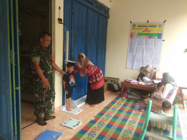 Babinsa Kodim Ponorogo Pendampingan Posyandu ILP