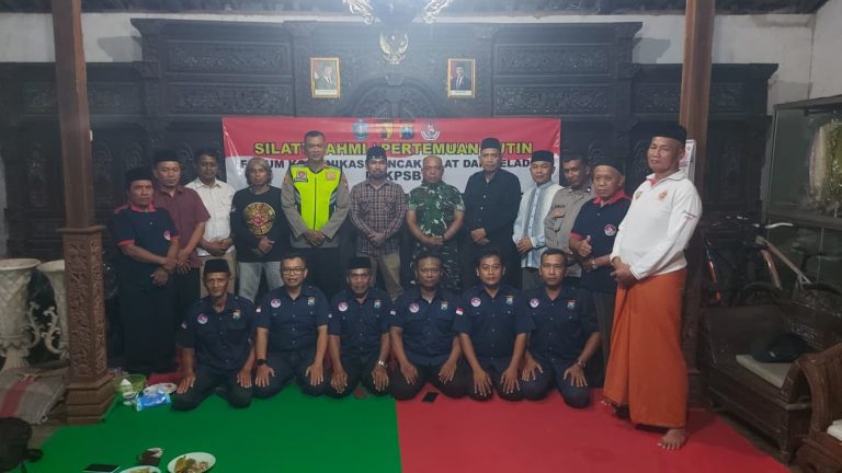 Kapolsek Sukorejo Ajak FKPSB Kec.Sukorejo Untuk Memelihara Situasi yang Sudah Aman dan Kondusif di Wilayah Kec. Sukorejo