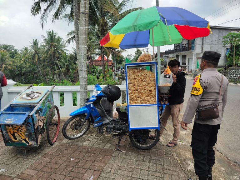 POLSEK SOOKO GELAR PATROLI PRESISI ANTISIPASI GANGGUAN KAMTIBMAS