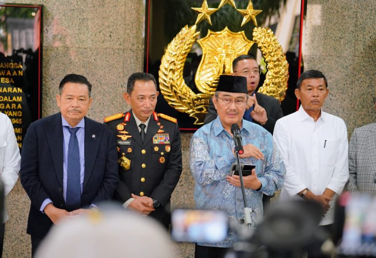 Kapolri Usai Rapat Perdana Komisi Percepatan Reformasi: Polri Terbuka dan Terima Evaluasi
