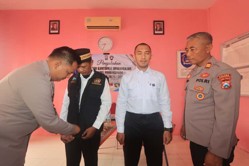 Polres Probolinggo Kukuhkan Pokdar Kamtibmas