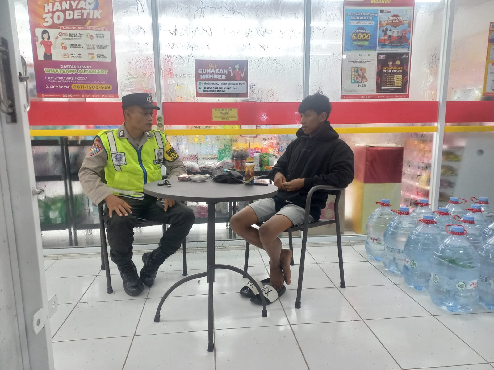 PATROLI BLUE LIGHT POLSEK JAMBON PERKETAT KEAMANAN MALAM HARI ANTISIPASI 3C DAN GANGGUAN KAMTIBMAS