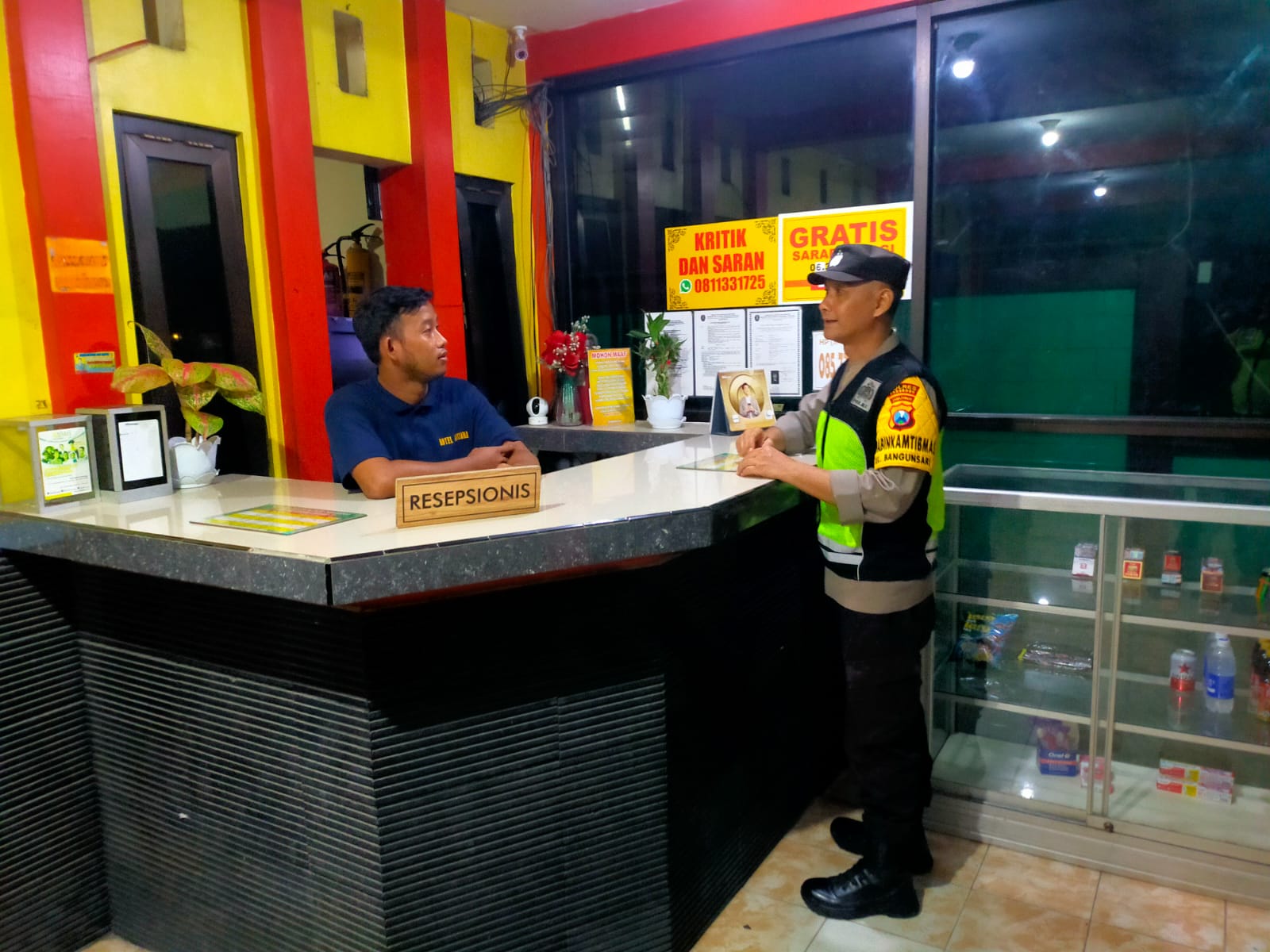 Polsek Ponorogo Gelar Patroli Blue Light Antisipasi 3C di Wilayah Kota