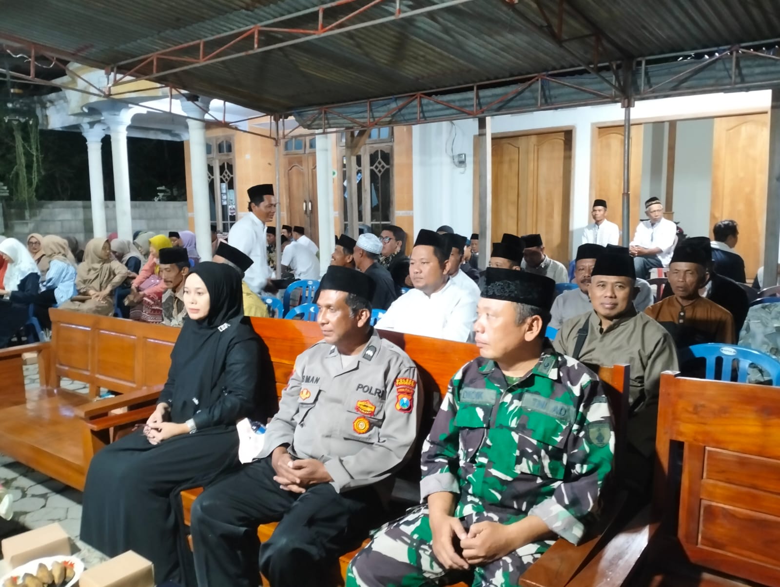 Polsek Sukorejo Amankan Pengajian Akbar & Sholawat Bersama Cak Yudho Bakiak dan Gus Farhan