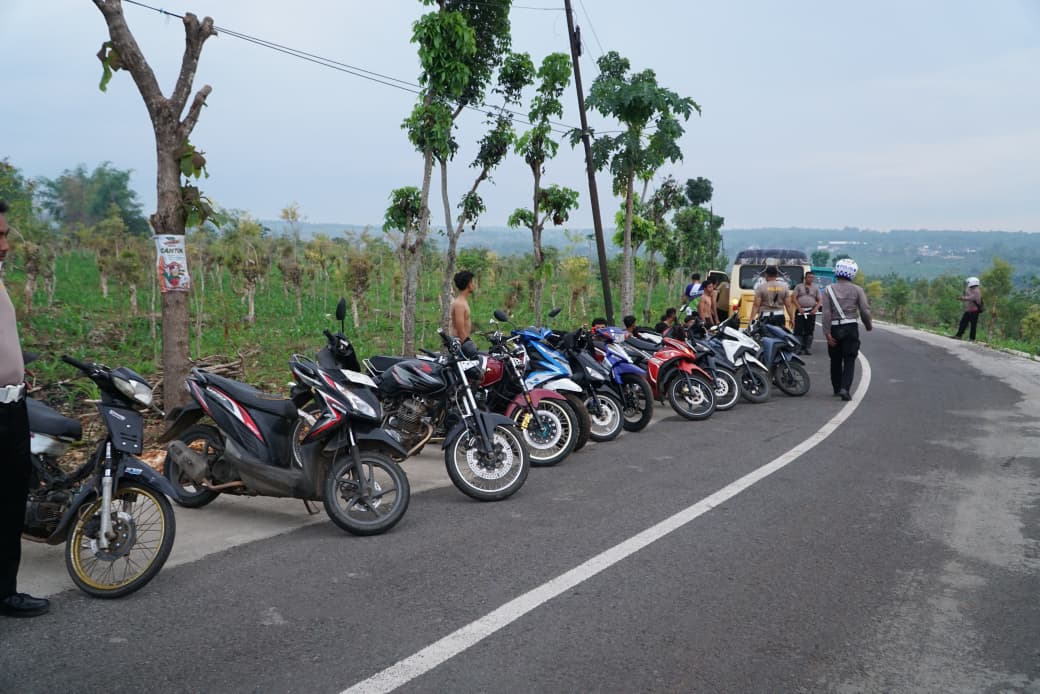 Operasi Zebra Semeru Polres Tuban Amankan 21 Remaja Pelaku Balap Liar