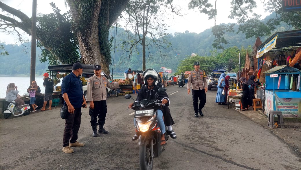 Patroli KRYD Polsek Ngebel, Wujud Komitmen Polres Ponorogo Cegah Gangguan Kamtibmas di Kawasan Wisata