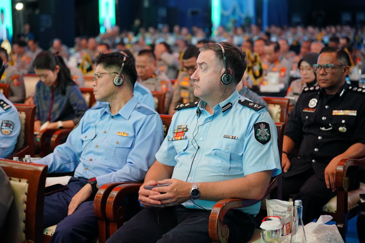 7 Atpol Negara Sahabat Hadiri Apel Kasatwil Polri 2025, Komitmen Wujudkan Keamanan Global