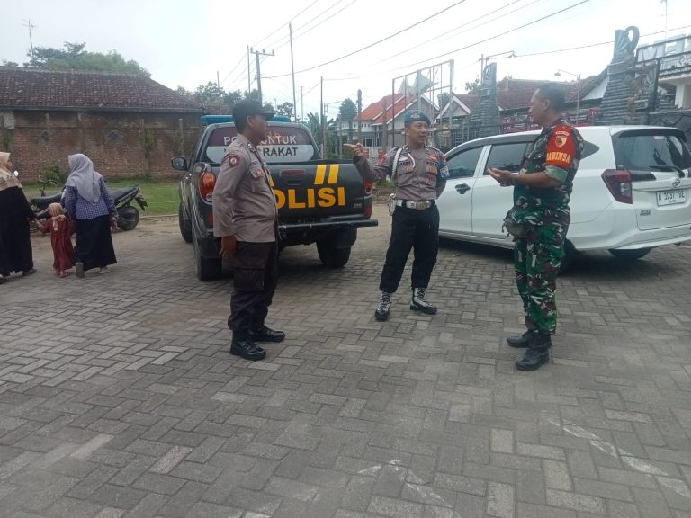 POLSEK JAMBON GELAR PATROLI KEWILAYAHAN ANTISIPASI 3C DAN JAGA KAMTIBMAS