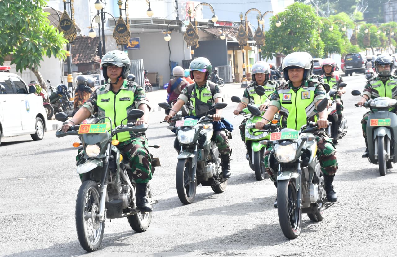 Ciptakan Suasana Kondusif Perayaan Natal 2025 dan Tahun Baru 2026, Kodim Ponorogo Terus Lakukan Patroli