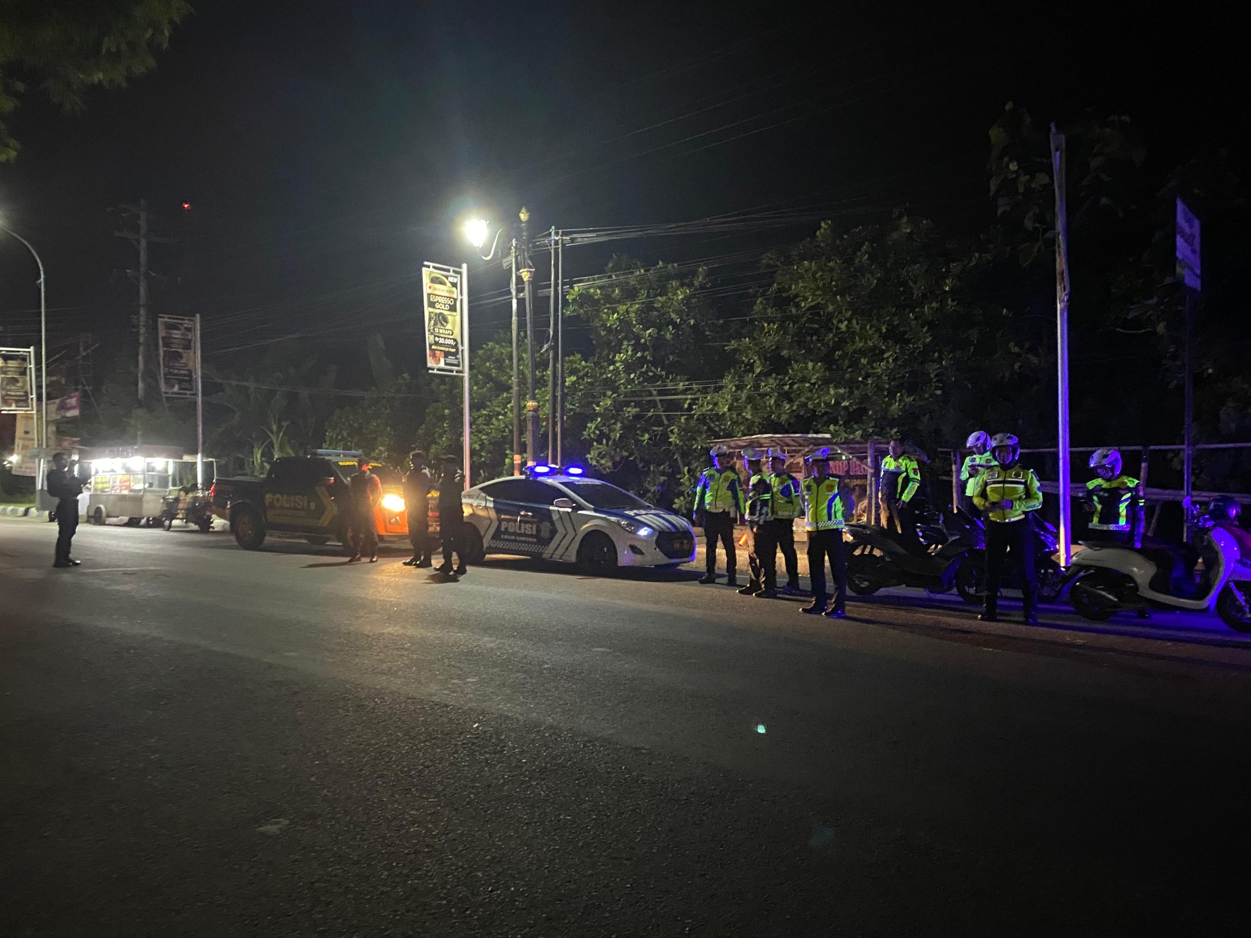 POLRES PONOROGO GELAR APEL DAN PATROLI HARKAMTIBMAS DALAM RANGKA CIPTA KONDISI WILAYAH