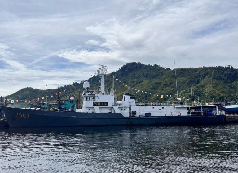 Polri Kerahkan 3 Pesawat, 5 Helikopter, dan 9 Kapal untuk Percepatan Bantuan Bencana Aceh–Sumut–Sumbar