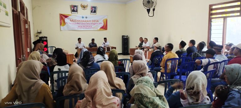 Bhabinkamtibmas Polsek Sampung Hadiri Musyawarah Desa RKPDes dan Musrenbang Tahun Anggaran 2026 di Desa Pagerukir