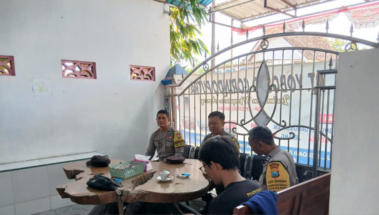 Patroli Presisi Polsek Jenangan Tingkatkan Harkamtibmas dan Antisipasi 3C di Wilayah Kewilayahan