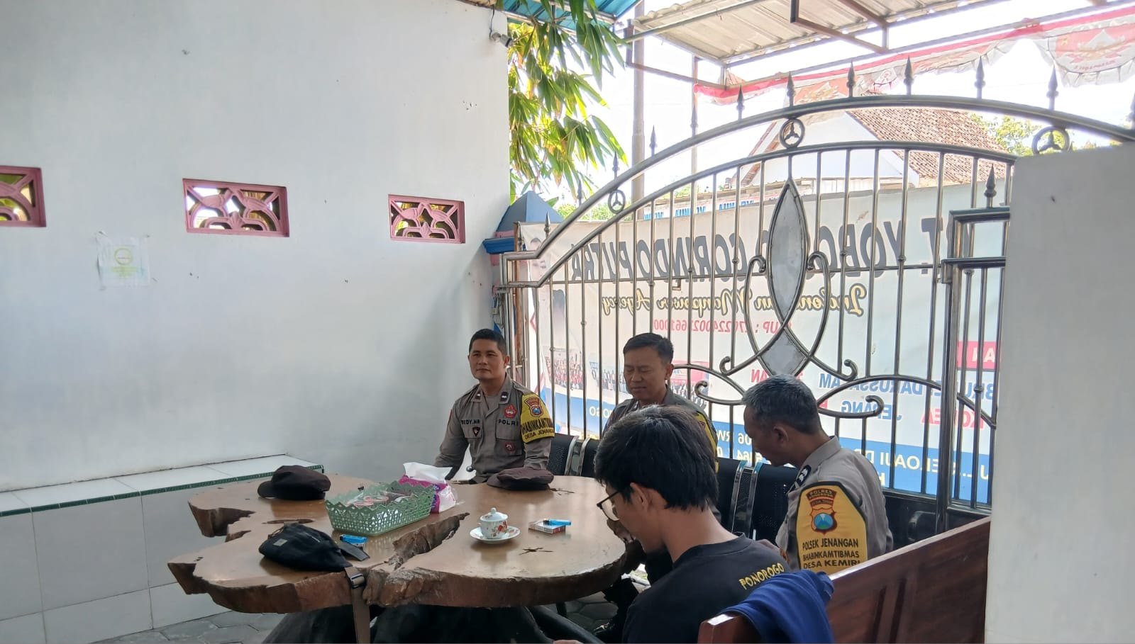 Patroli Presisi Polsek Jenangan Tingkatkan Harkamtibmas dan Antisipasi 3C di Wilayah Kewilayahan