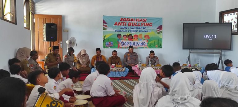 Polsek Sukorejo Gelar Pembinaan dan Penyuluhan Anti Bullying di SDN 1 Sidorejo