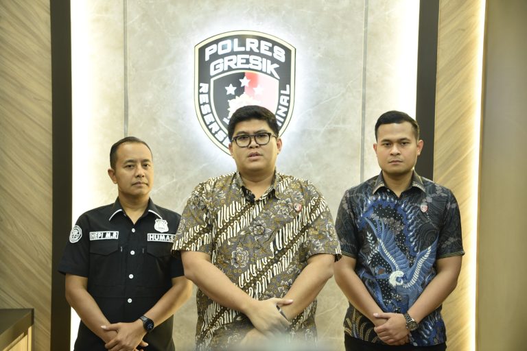 Polres Gresik Tetapkan 2 Tersangka Kasus Penyebaran Data Pribadi Lewat Aplikasi Go Matel R4