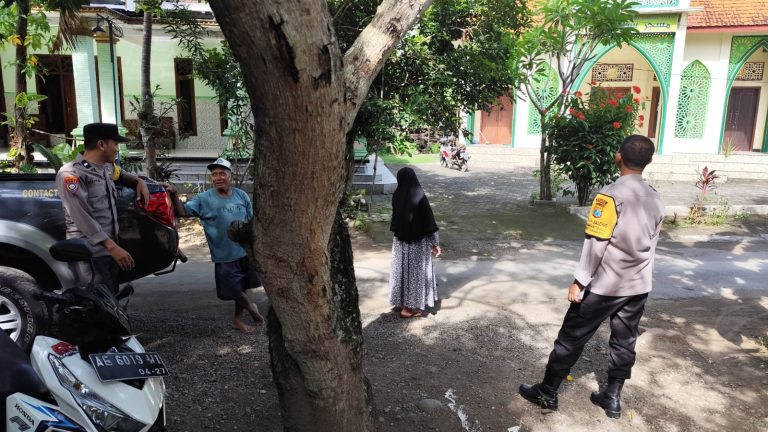 Polsek Balong Laksanakan Patroli Harkamtibmas Antisipasi Premanisme dan Tindak Kriminal
