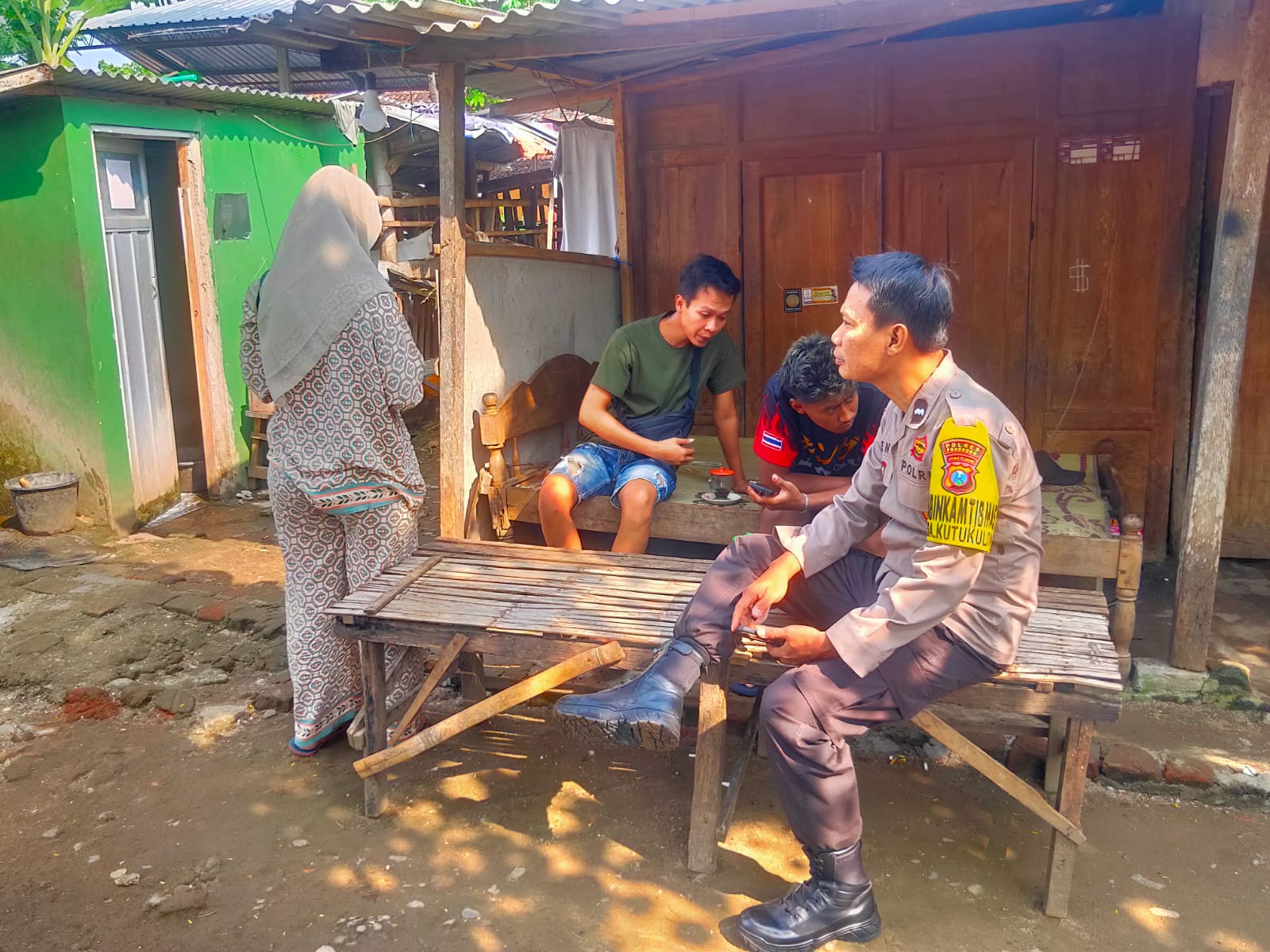 Polsek Jetis Laksanakan Patroli Presisi Kewilayahan untuk Jaga Situasi Kamtibmas