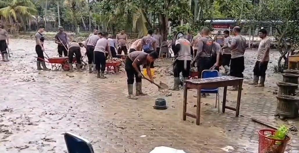 Gerak Cepat dalam Pemulihan Pascabencana, Polri Pastikan Sekolah di Aceh Utara Siap Digunakan