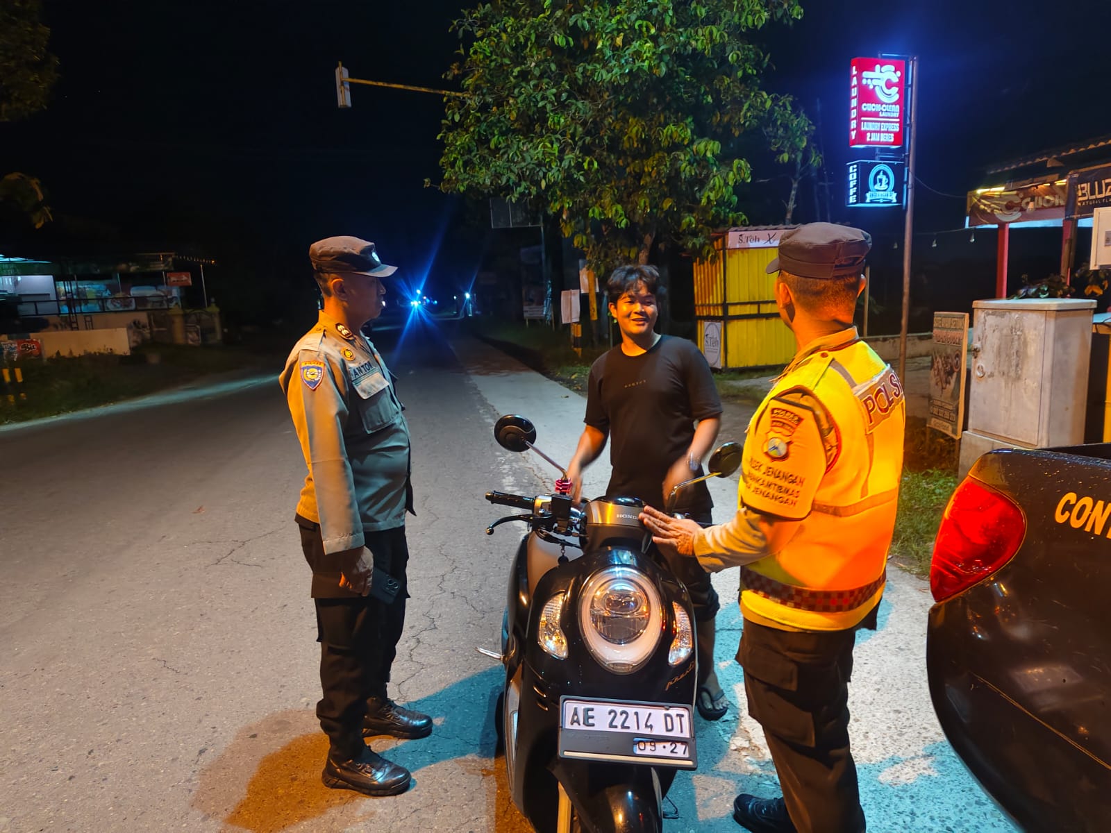 Polsek Jenangan Laksanakan Patroli Presisi untuk Jaga Harkamtibmas dan Antisipasi 3C