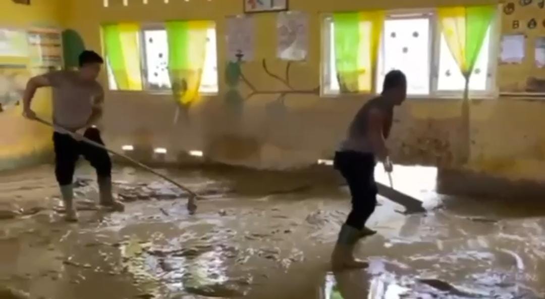 Polri Dampingi Pemulihan SDN 1 Tualang Cut Pasca banjir, Sekolah Siap Sambut Siswa 5 Januari 2026