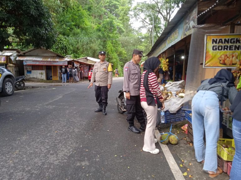 Polsek Ngebel Intensifkan Patroli Harkamtibmas KRYD, Wisata Telaga Ngebel Aman Kondusif